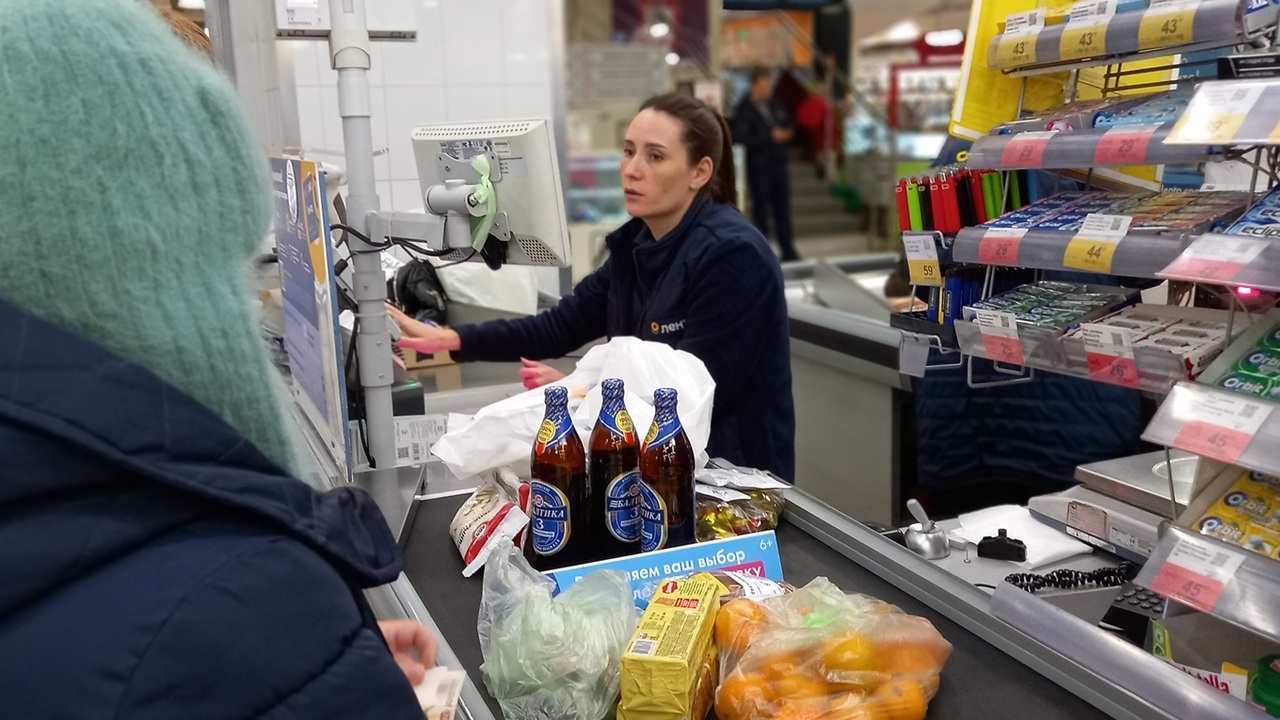 «Вам чек нужен?»: для чего продавцы «Пятерочки» и «Магнита» задают этот вопрос всем покупателям “Чек нужен?” - почему этот вопрос кассиров неза...